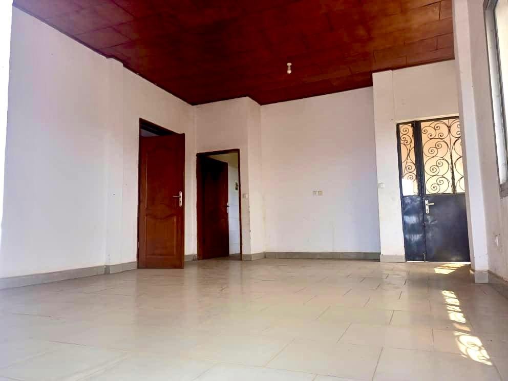 Appartement a louer,  Ahala, Yaoundé 