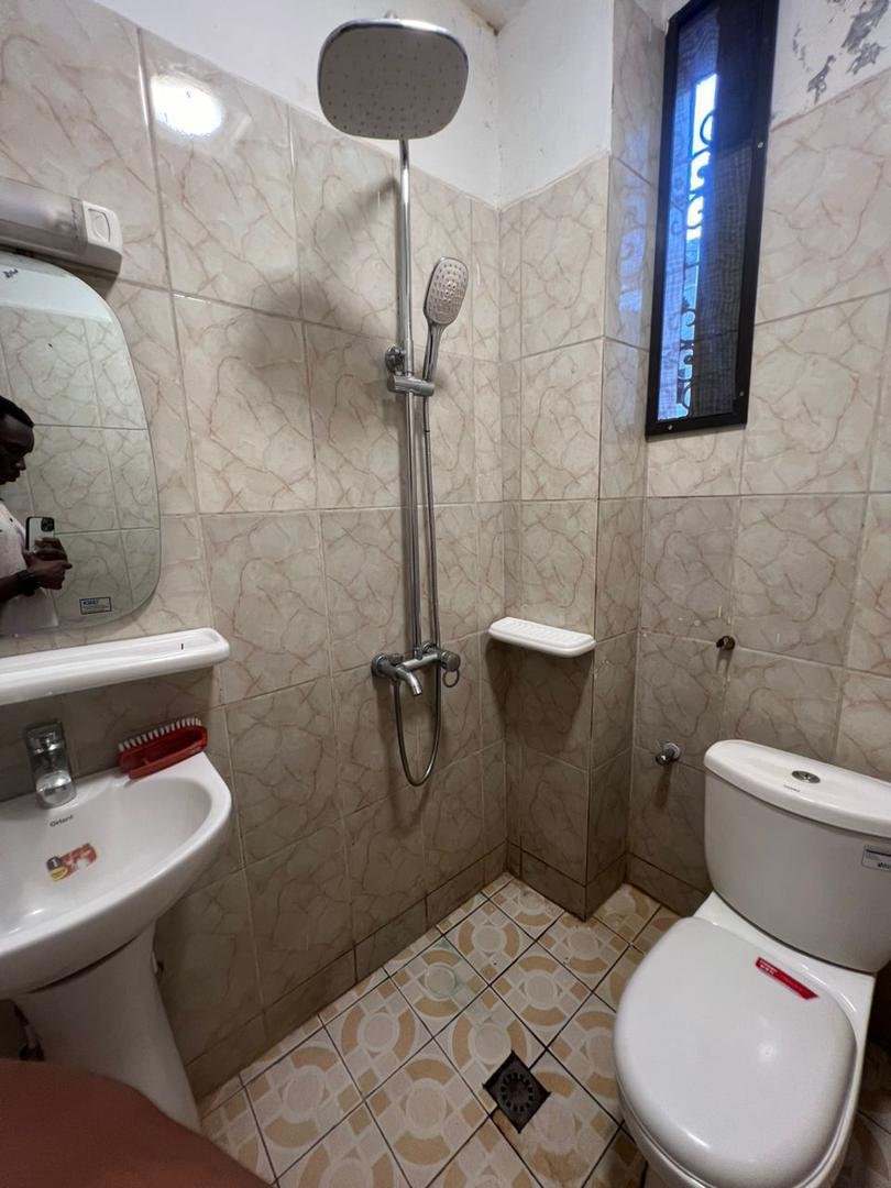 Studio Meublé à louer, Omnisport, Yaoundé    