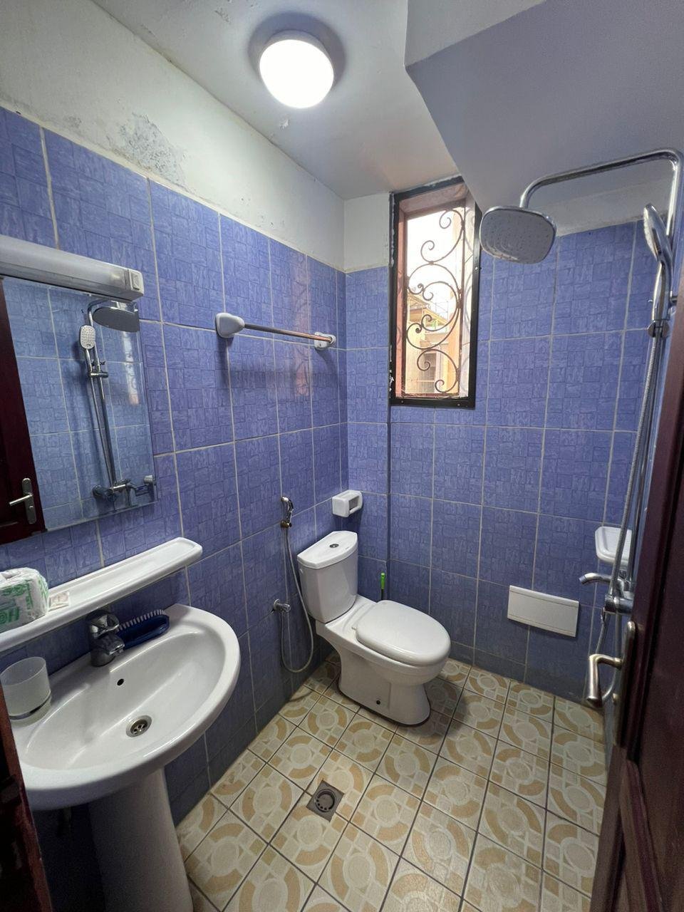 Appartement meublé à louer, Omnisport, Yaoundé 