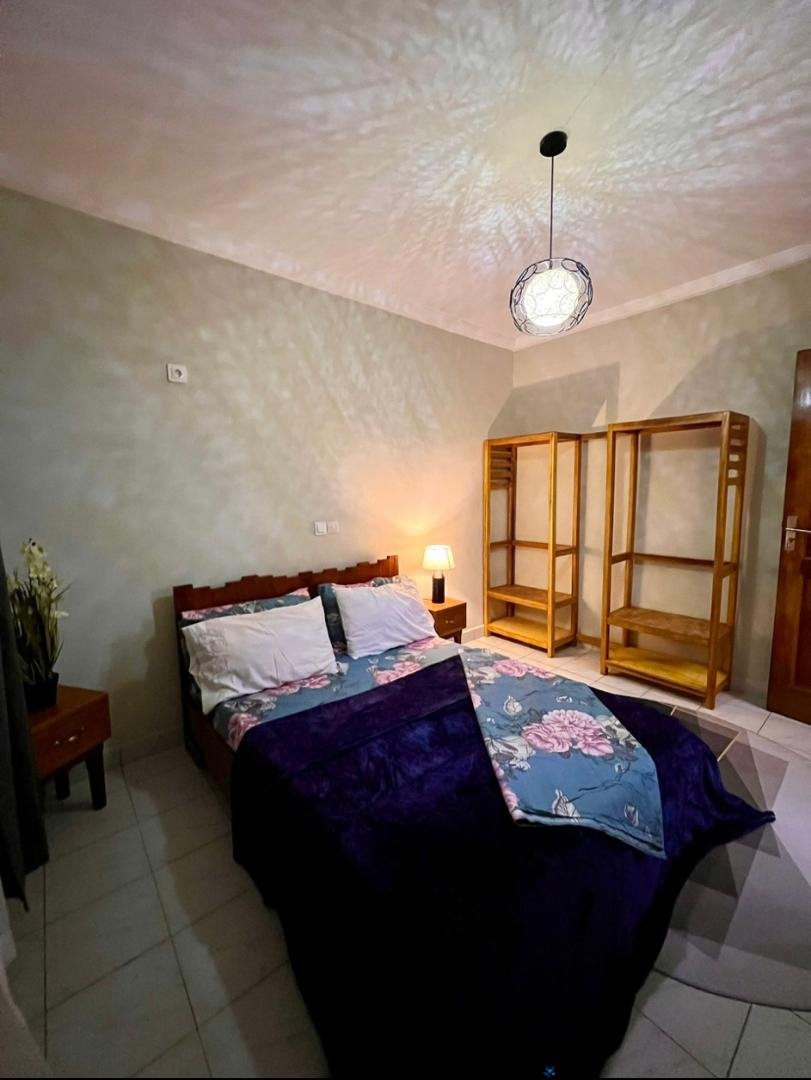 Appartement meublé à louer, Nkolfoulou, Yaoundé 