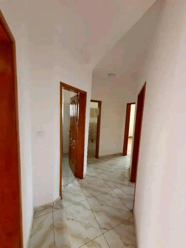 Appartement à louer, Santa Barbara, Yaoundé