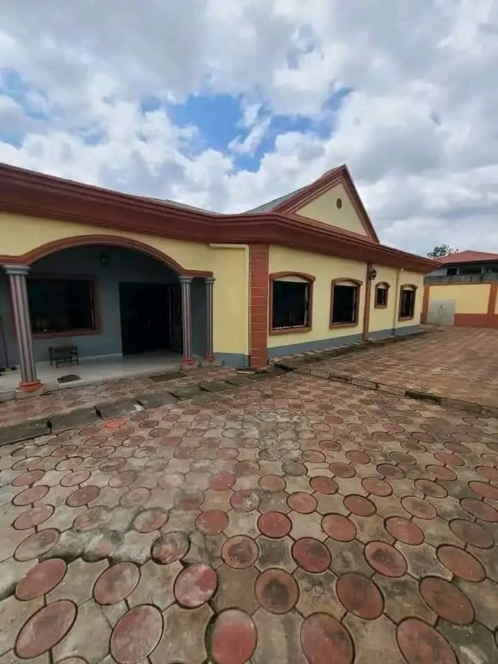 Villa à louer, Tropicana, Yaoundé 