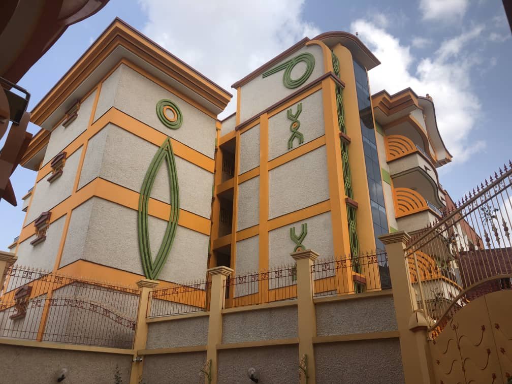 Appartement Meublés à louer, Bastos, Yaoundé 