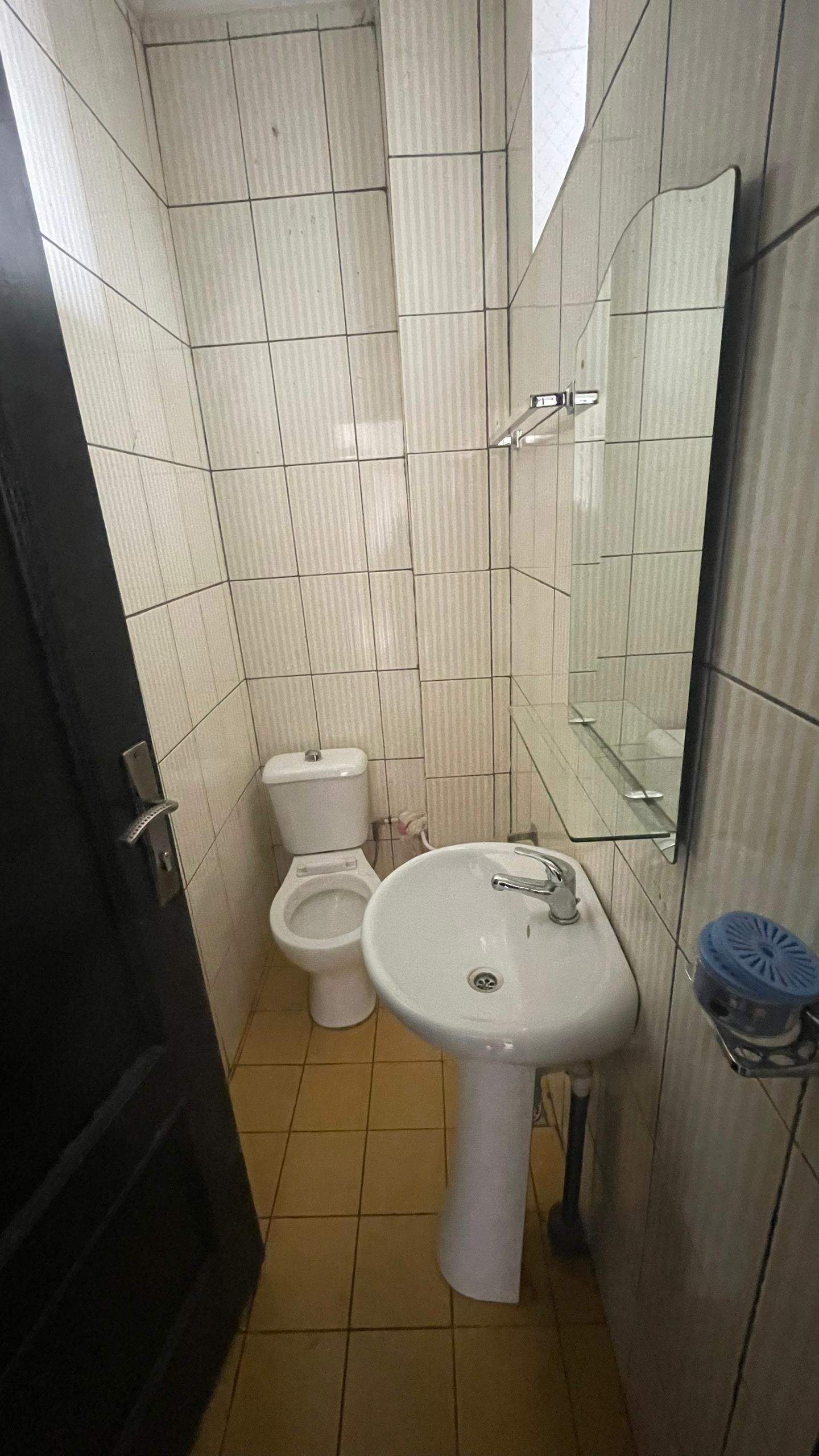 Appartement meublé, Omnisport, Yaoundé  