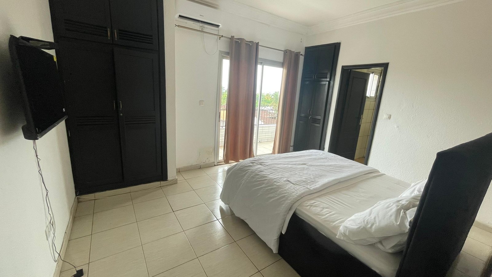 Appartement meublé, Omnisport, Yaoundé  
