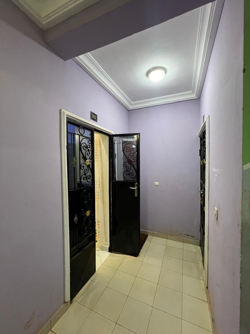 Studio meublé à louer, Eleveur, Yaoundé 