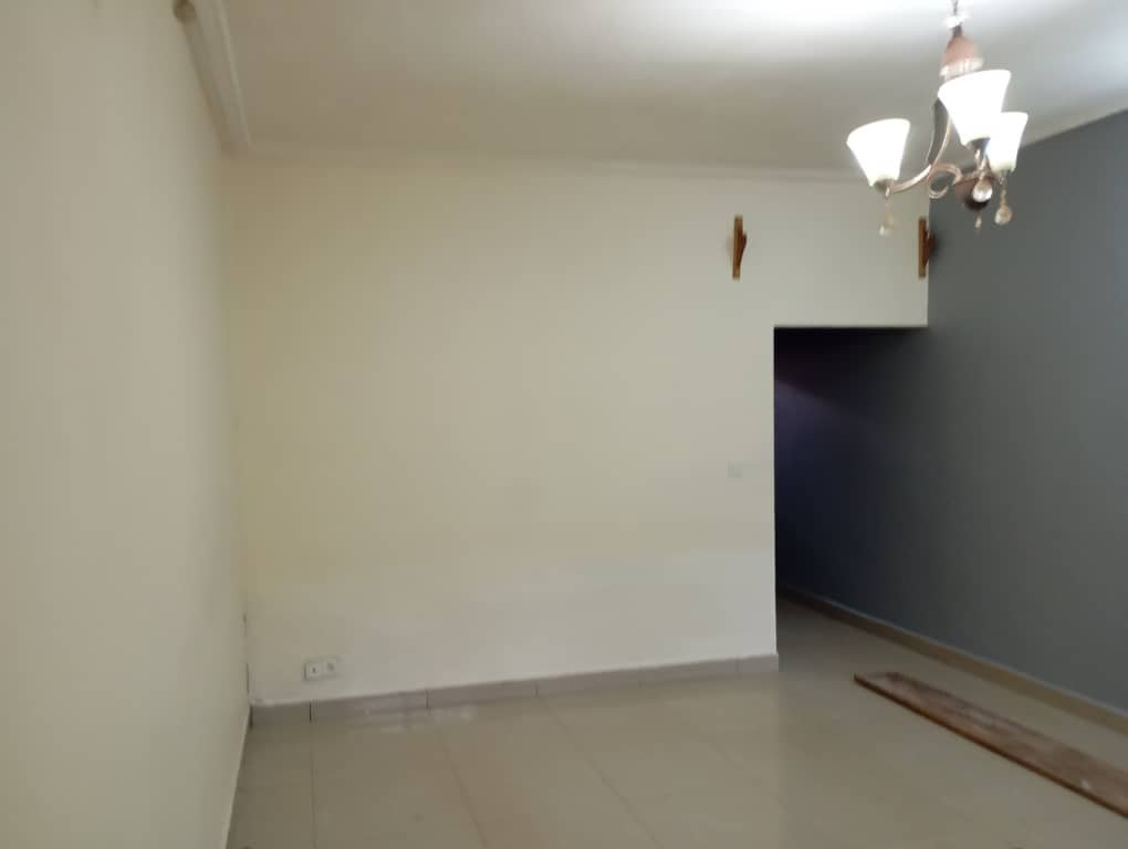 Appartement à louer, Manassa, Yaoundé 