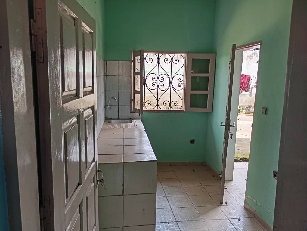 Appartement à louer, Biteng, Yaoundé 