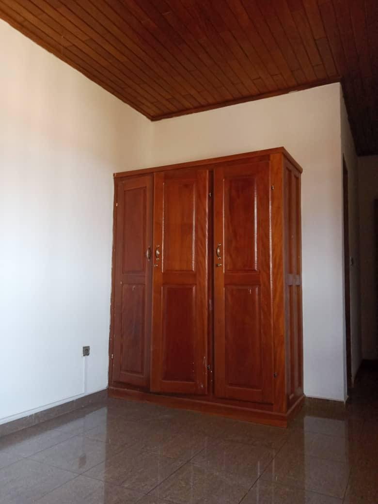 Appartement à louer, Omnisport, Yaoundé 