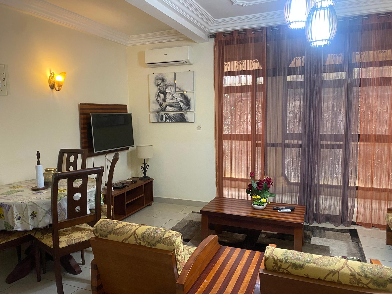 Appartement meublé à louer, Bastos, Yaoundé    