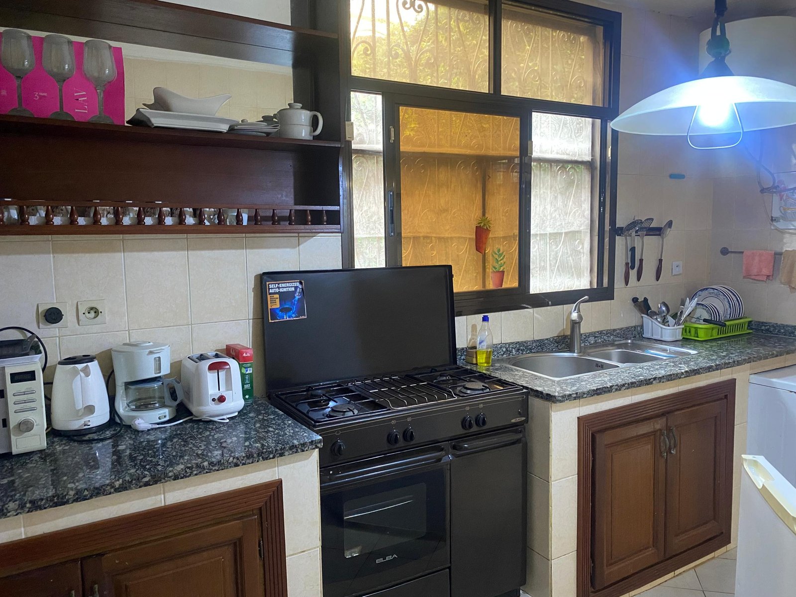 Appartement meublé à louer, Bastos, Yaoundé    