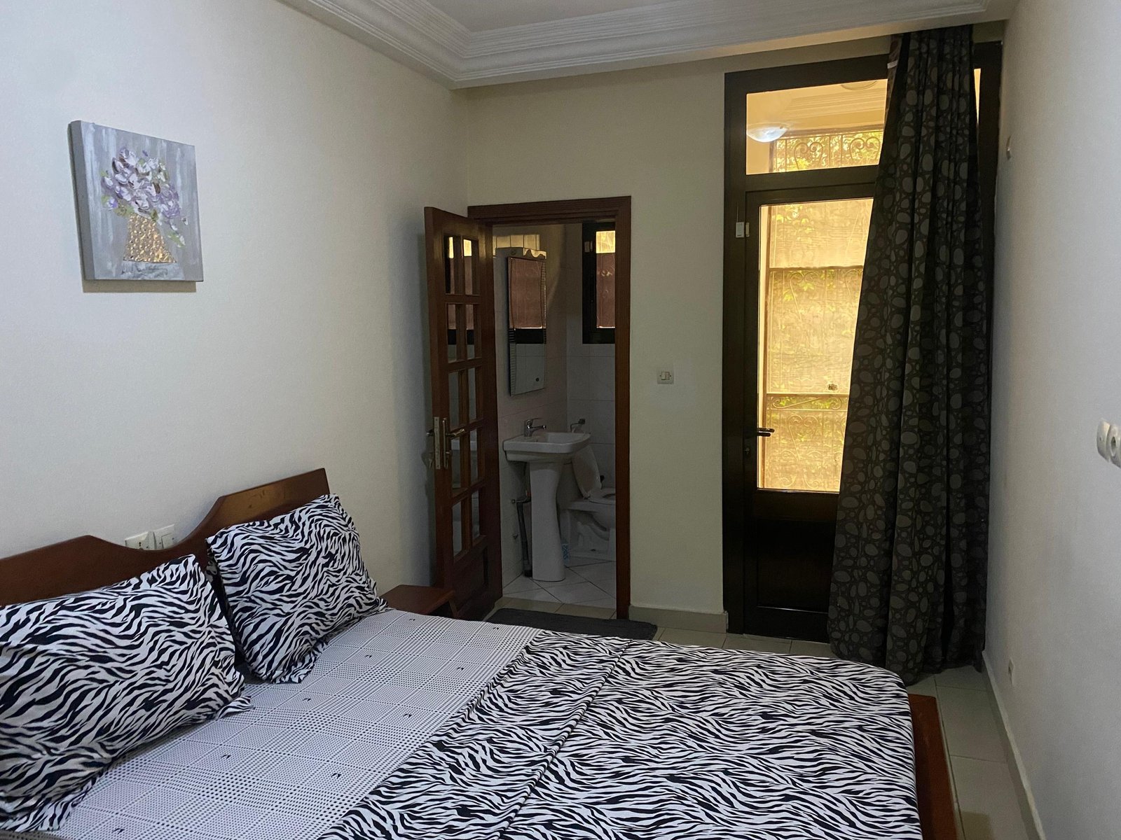 Appartement meublé à louer, Bastos, Yaoundé    