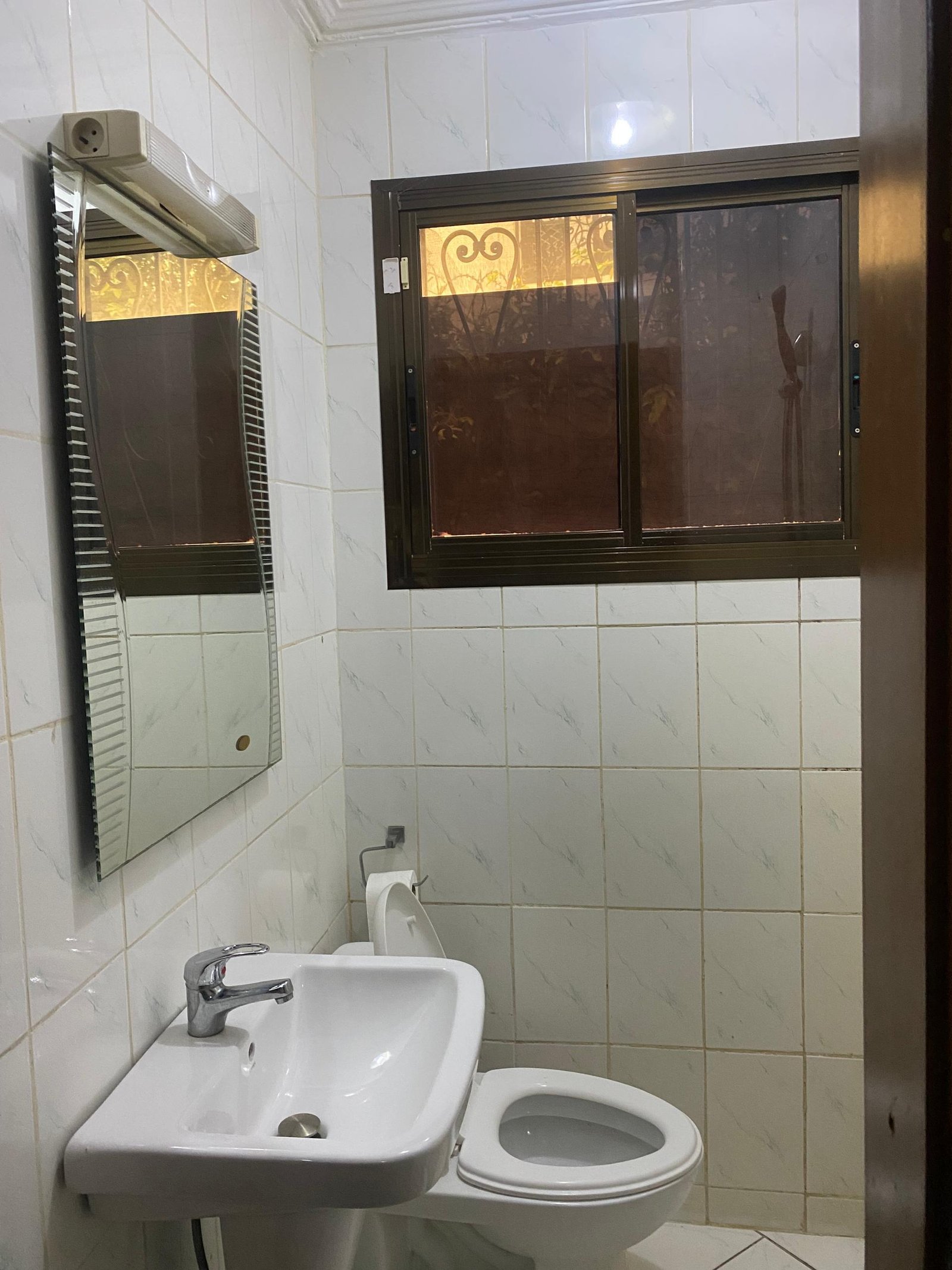Appartement meublé à louer, Bastos, Yaoundé    