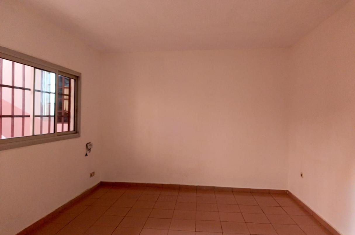 Appartement à louer, Yassa, Douala