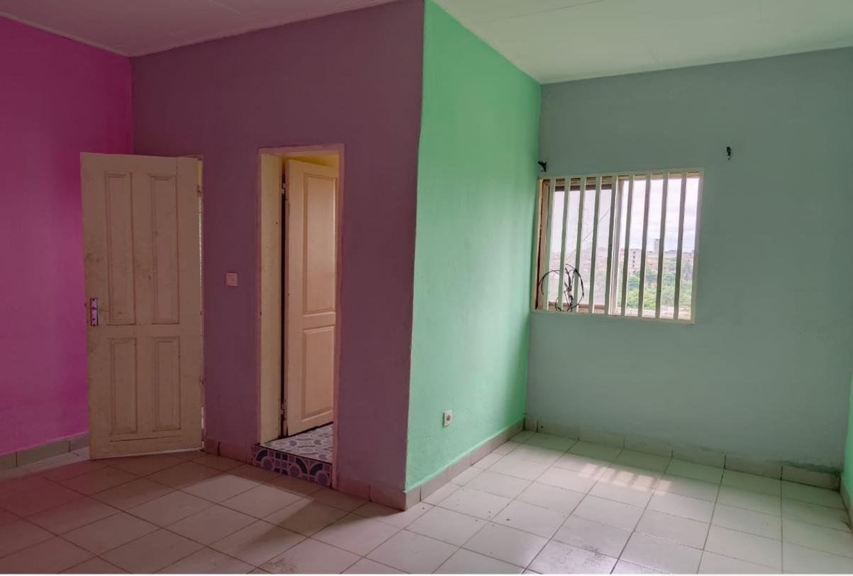 Appartement à louer, Yassa, Douala