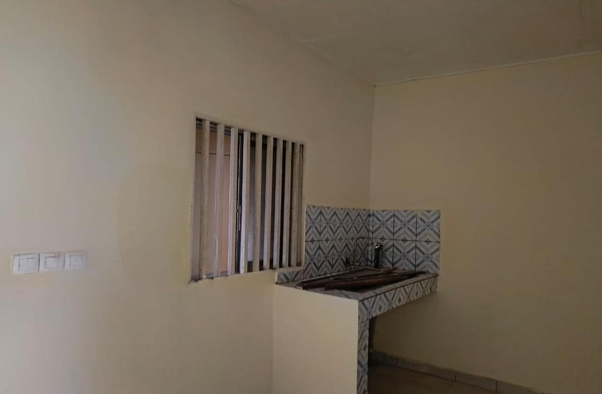 Appartement à louer, Yassa, Douala