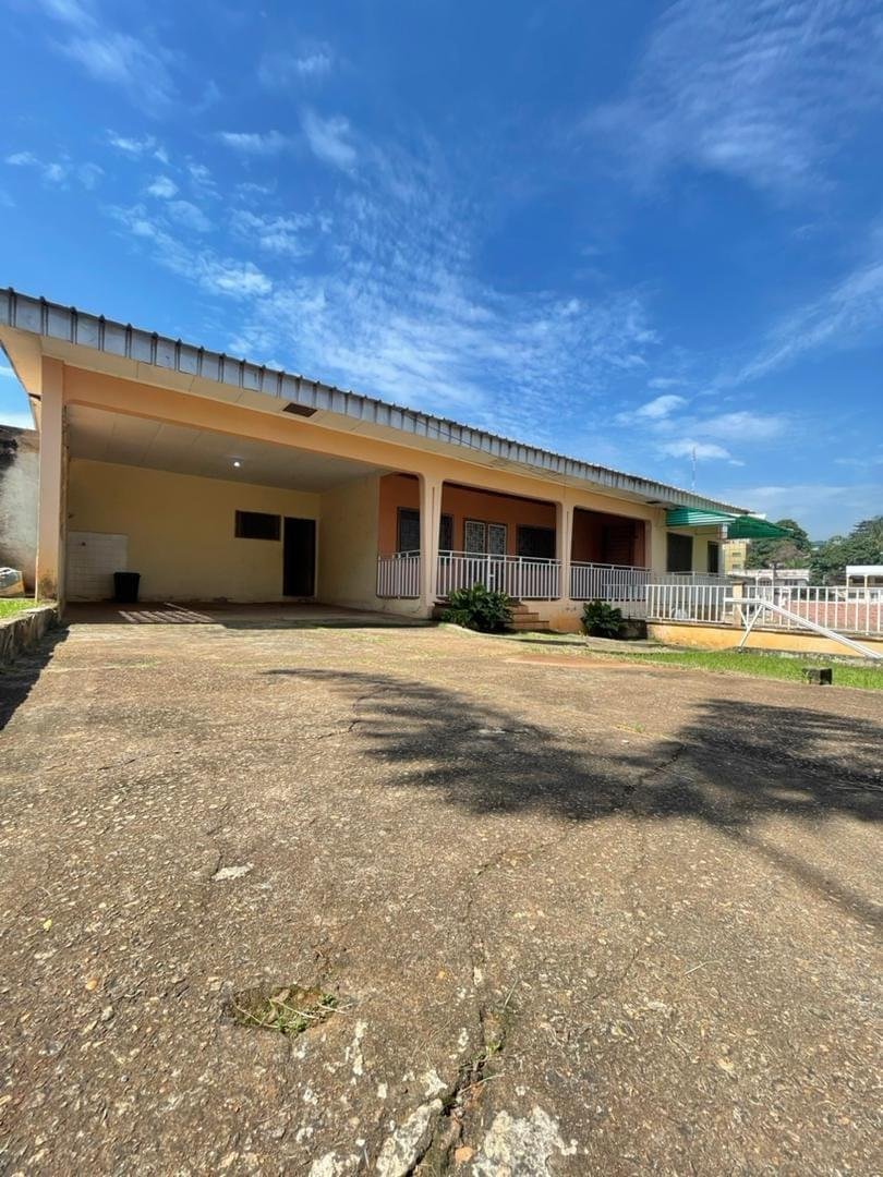 Duplex à louer, Dragage, Yaoundé 