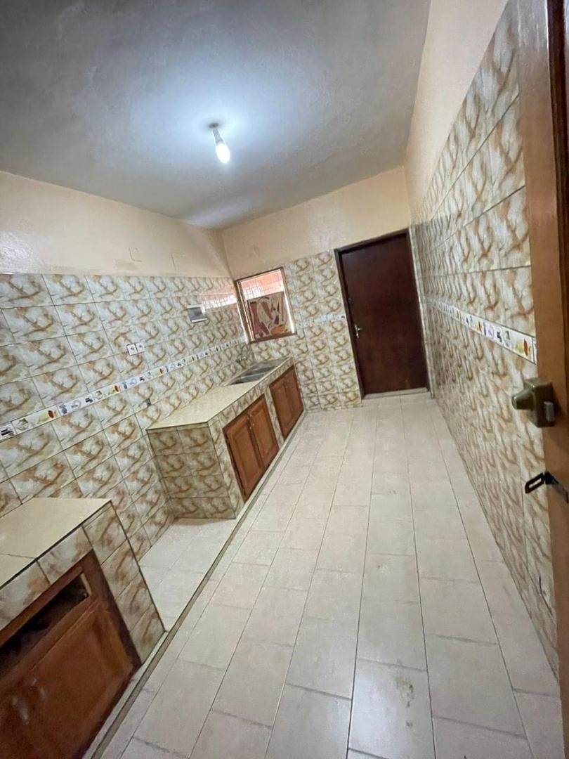 Duplex à louer, Dragage, Yaoundé 