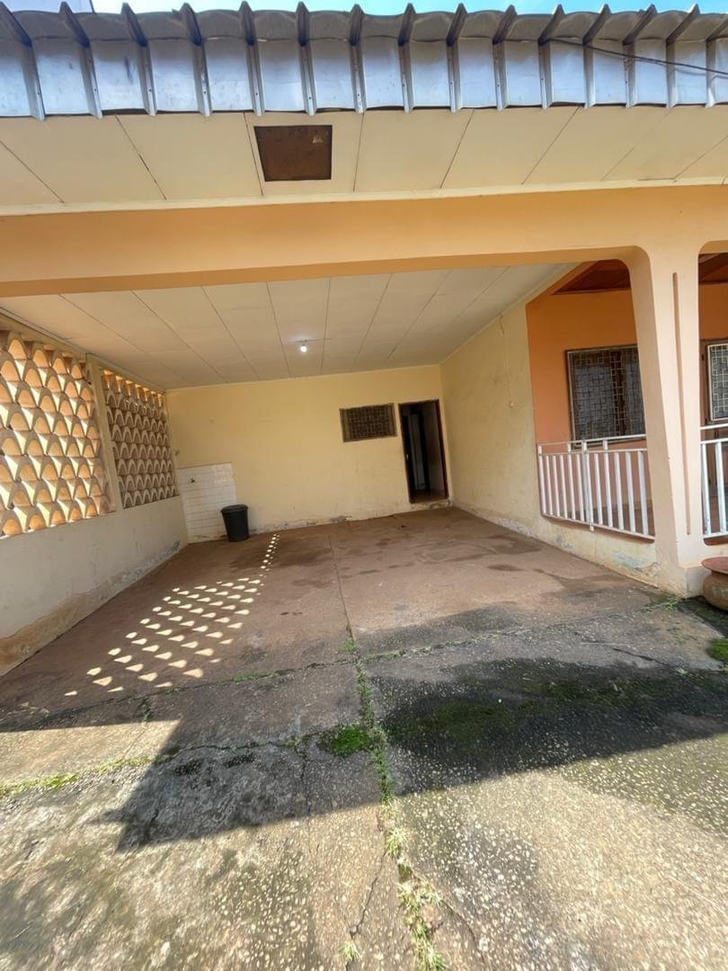 Duplex à louer, Dragage, Yaoundé 