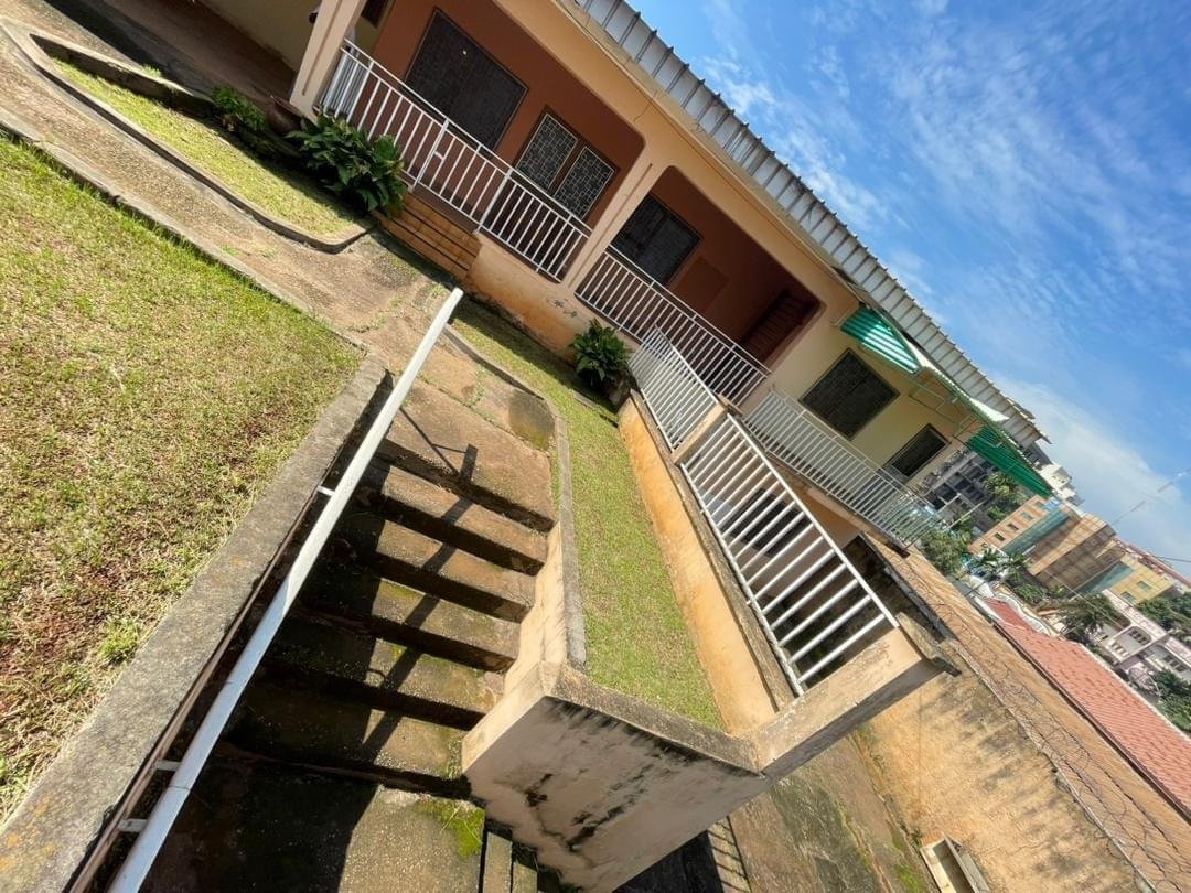 Duplex à louer, Dragage, Yaoundé 