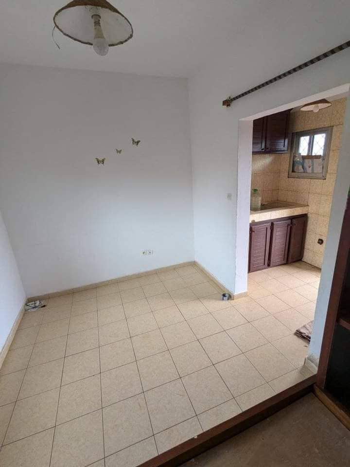 Chambre à louer, Nkolfoulou, Yaoundé 