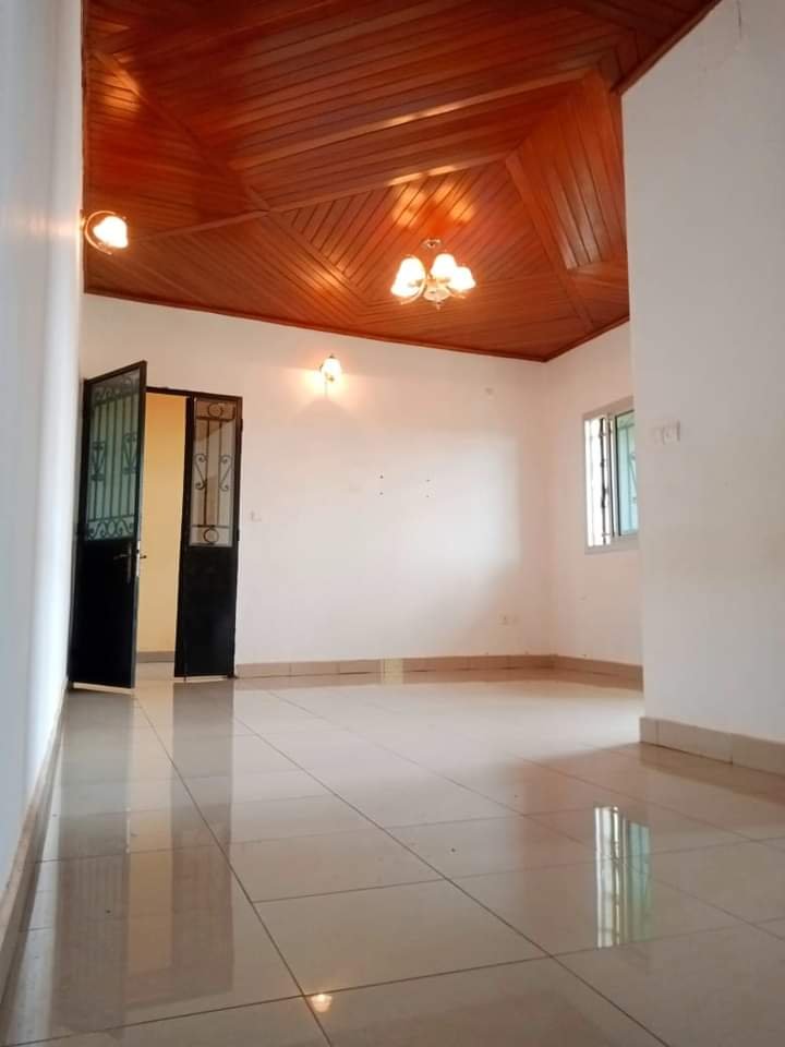 Appartement à louer, Nkolmesseng, Yaoundé 