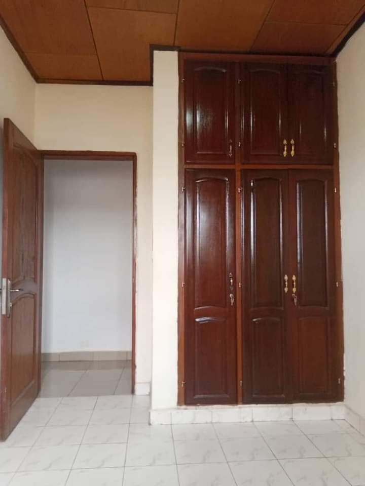 Appartement à louer, Nkolmesseng, Yaoundé 