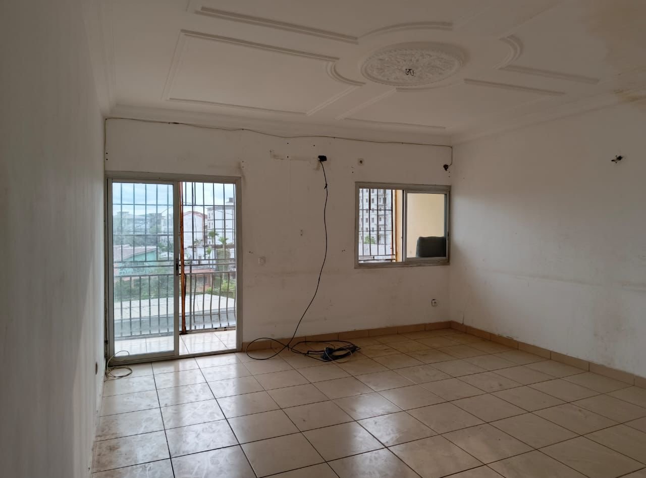 Appartement à louer, Bonapriso, Douala 