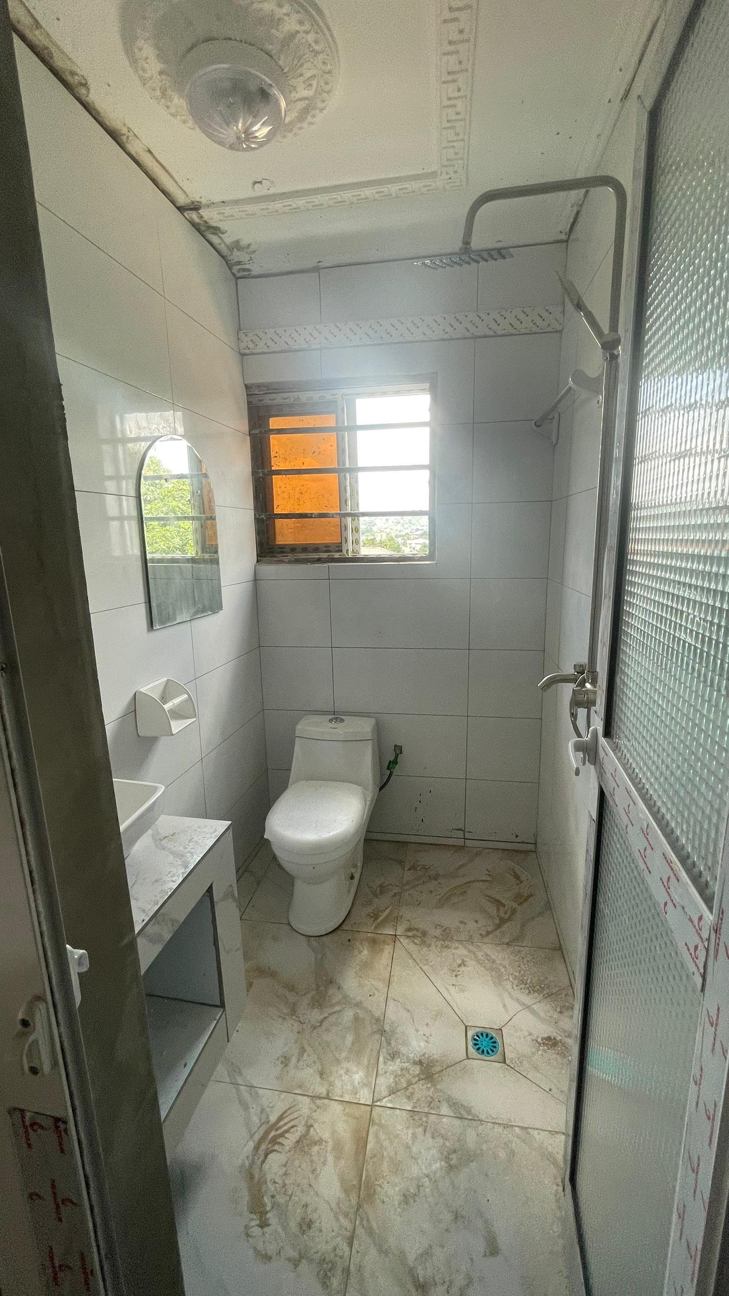 Appartement à louer, Fougerole, Yaoundé 