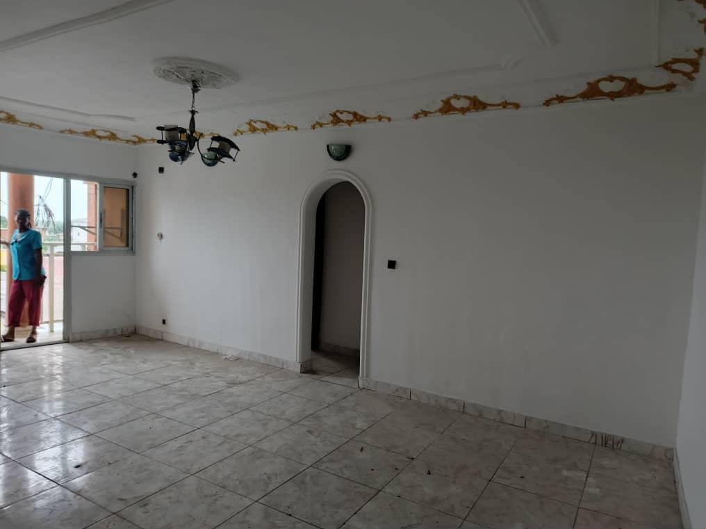 Appartement  à louer, Bonapriso, Douala 