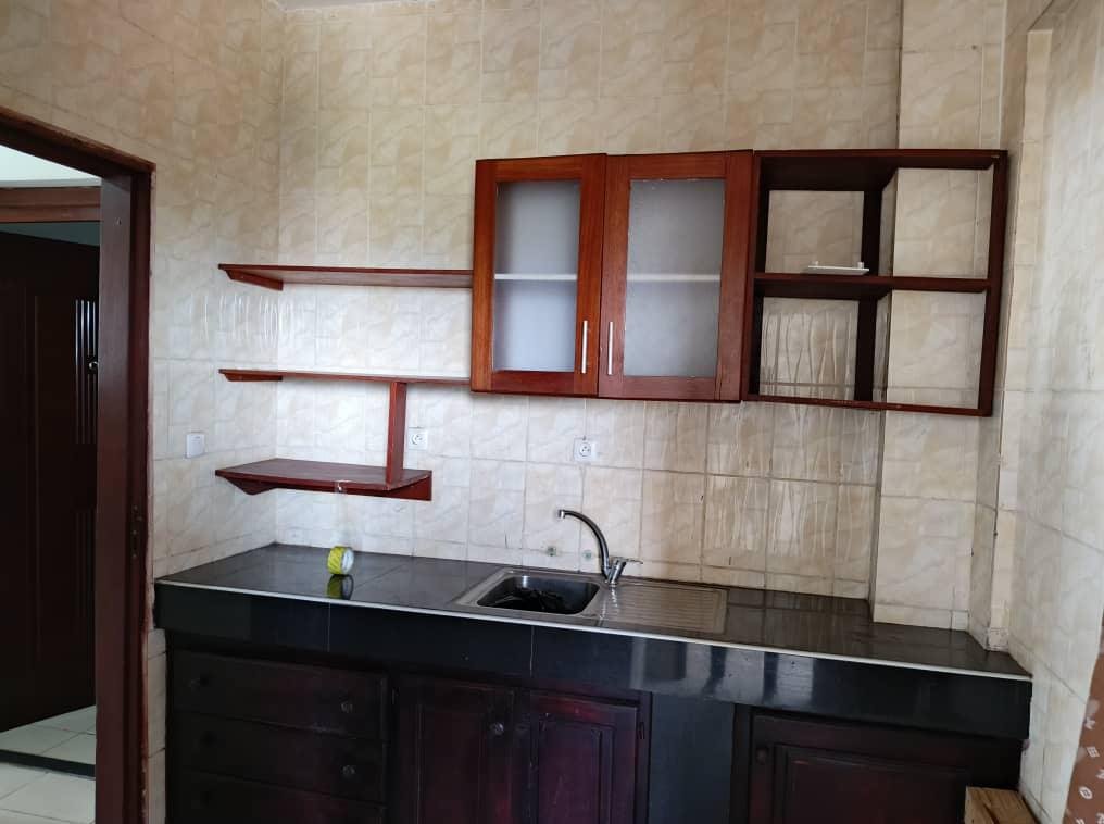 Studio à louer, Bali, Douala