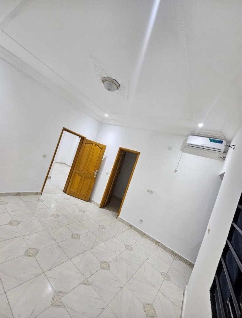 Appartement moderne à louer, Odza, Yaoundé 