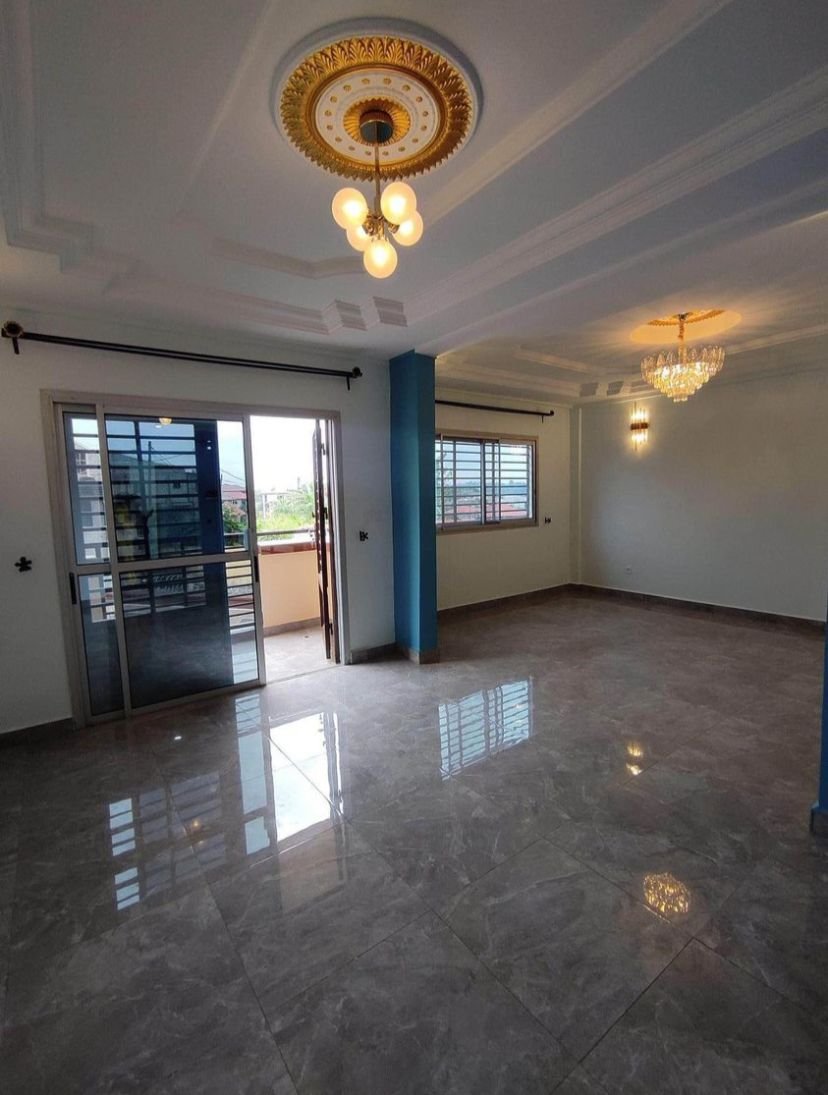 Appartement moderne à louer, Odza, Yaoundé 