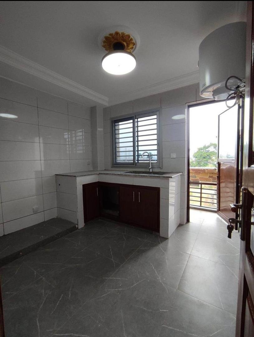 Appartement moderne à louer, Odza, Yaoundé 