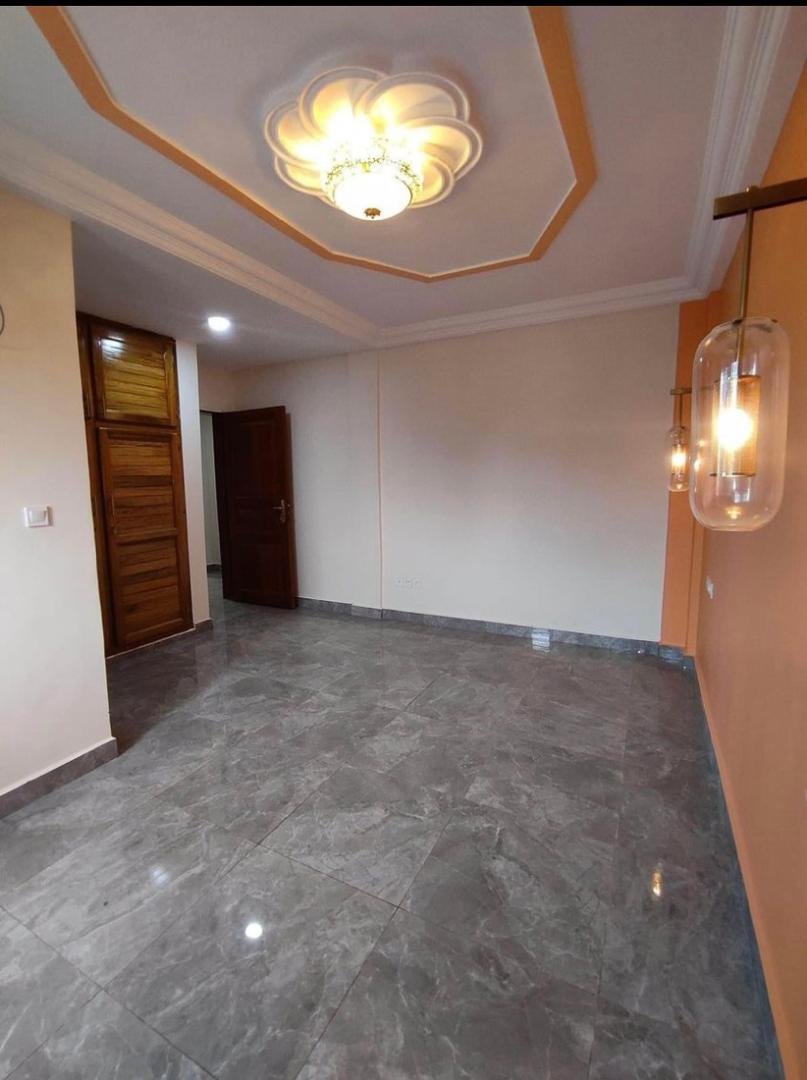 Appartement moderne à louer, Odza, Yaoundé 