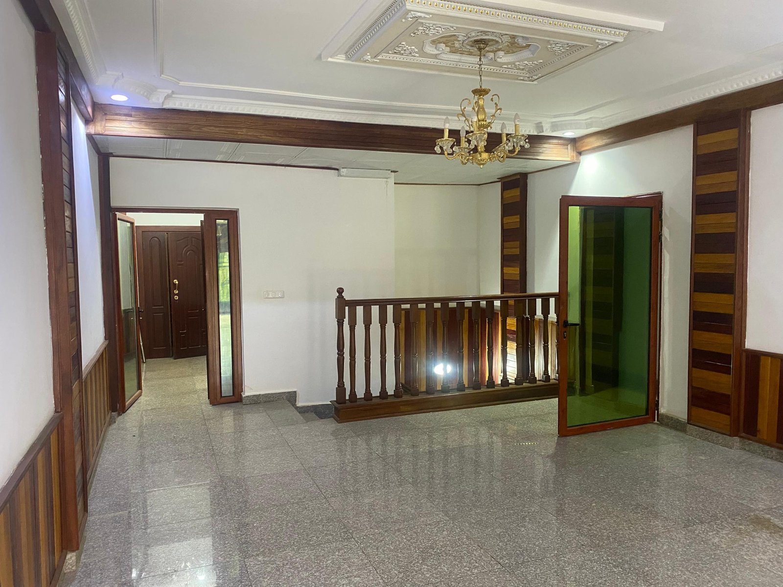 Bureau à louer, Golf, Yaoundé 