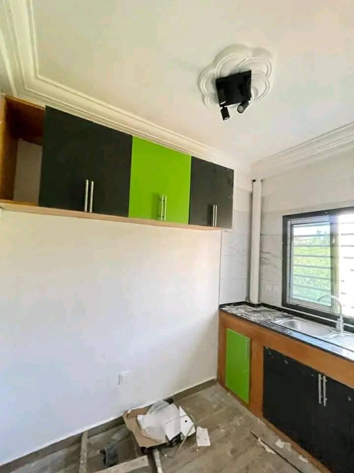 Studio moderne à louer, Fougerole, Yaoundé 