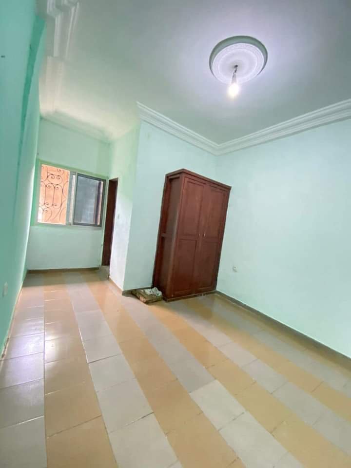 Studio à louer,  Biyemassi, Yaoundé 