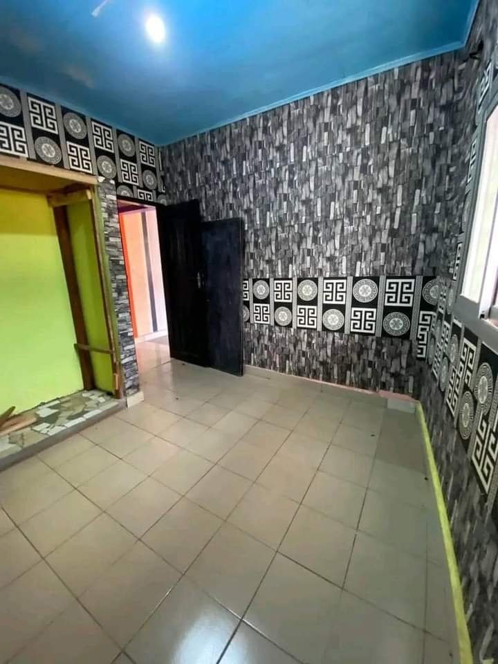 Studio moderne à louer, Biyemassi, Yaoundé 