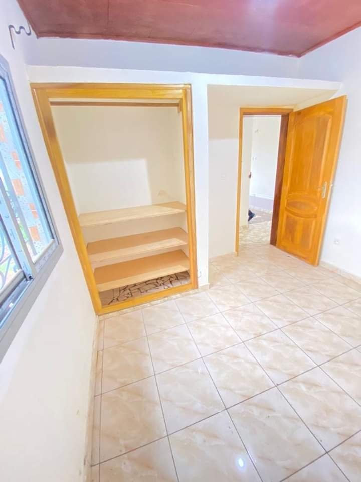 Appartement à louer, Nkozoa, Yaoundé 