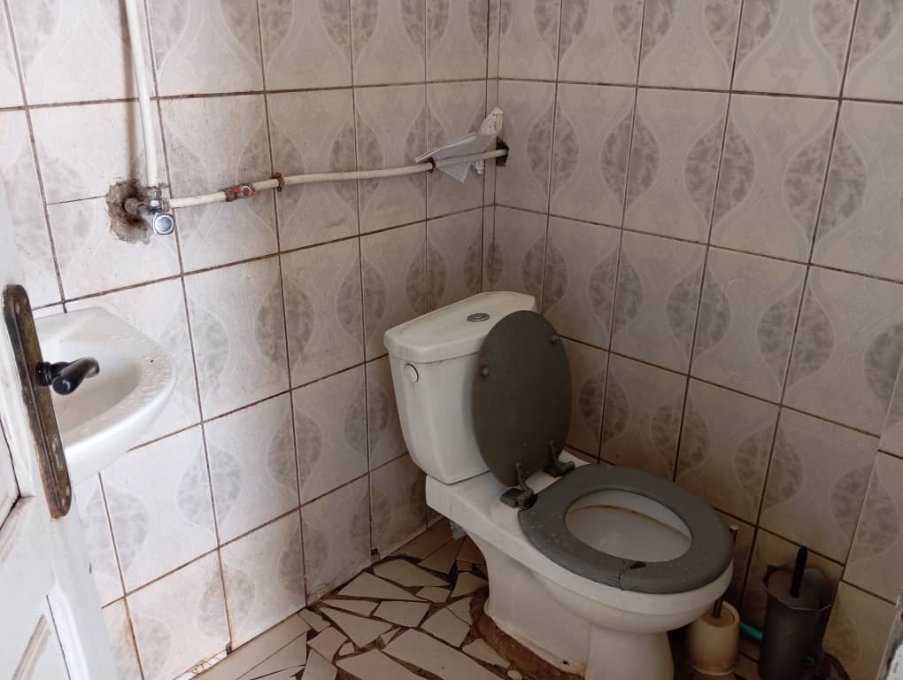 Chambre à louer, Bastos, Yaoundé 
