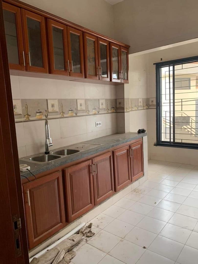 Appartement à louer, Mbankolo, Yaoundé  
