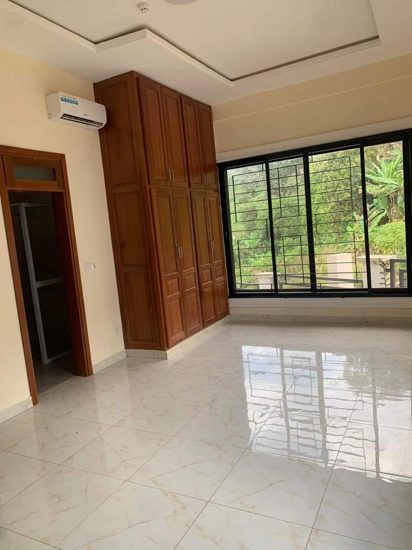 Appartement à louer, Mbankolo, Yaoundé  