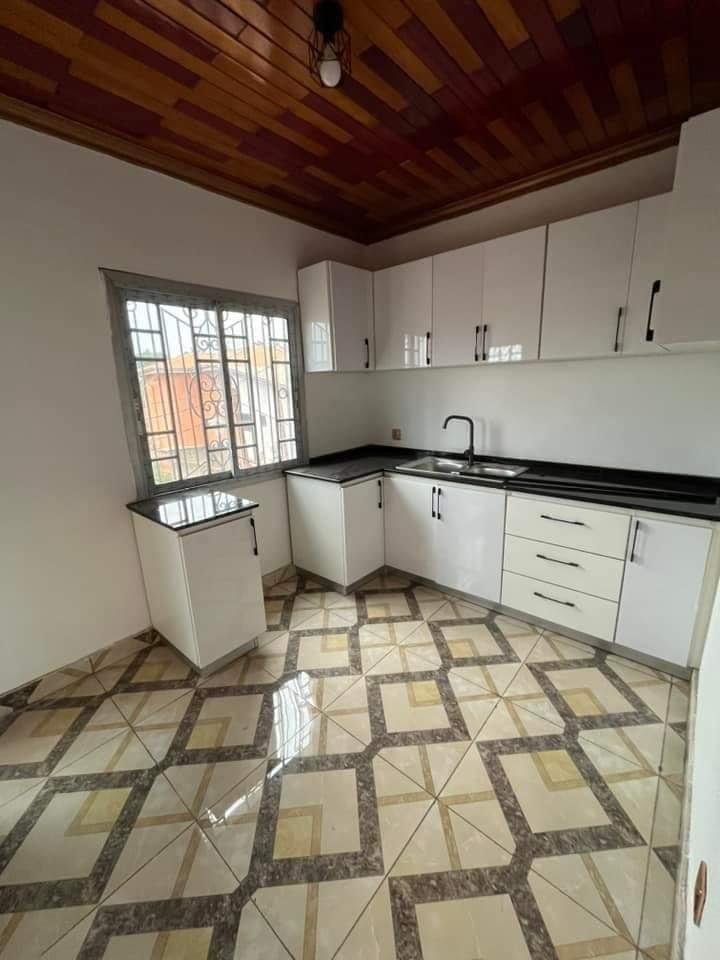 Appartement à louer, Ekoumdoum, Yaoundé  