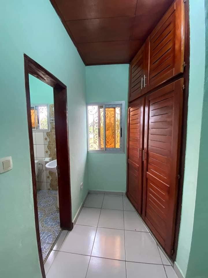 Studio Ã  louer, Mimboman, YaoundÃ© 