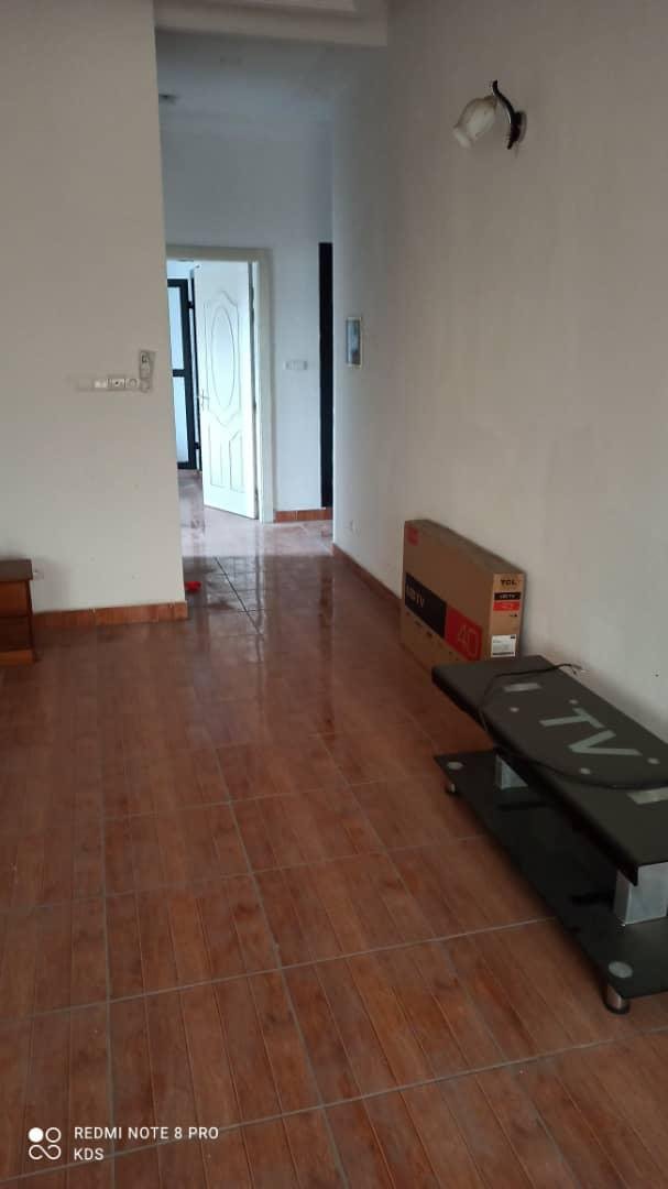 Studio non meublÃ© Ã  louer, Akwa, Douala 