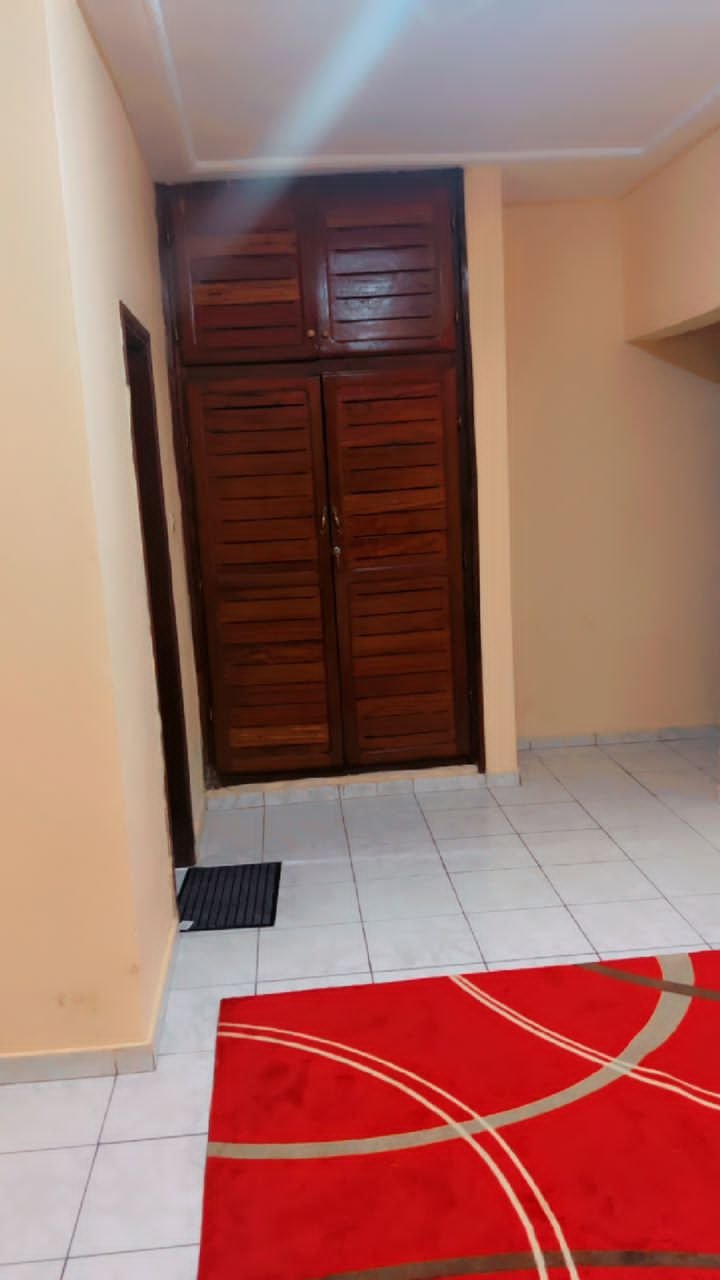 Appartement meublé à louer, Bastos, Yaoundé 
