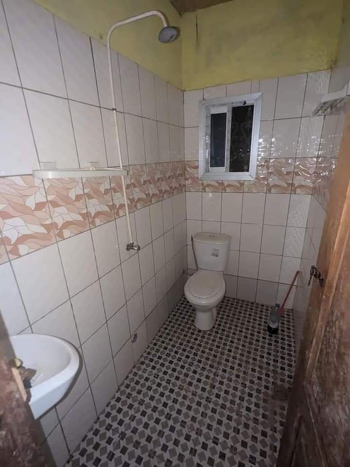 Studio spacieux à louer, Emana, Yaoundé 