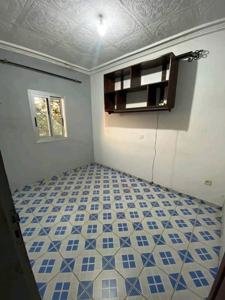 Studio à louer, Fougerolle, Yaoundé 