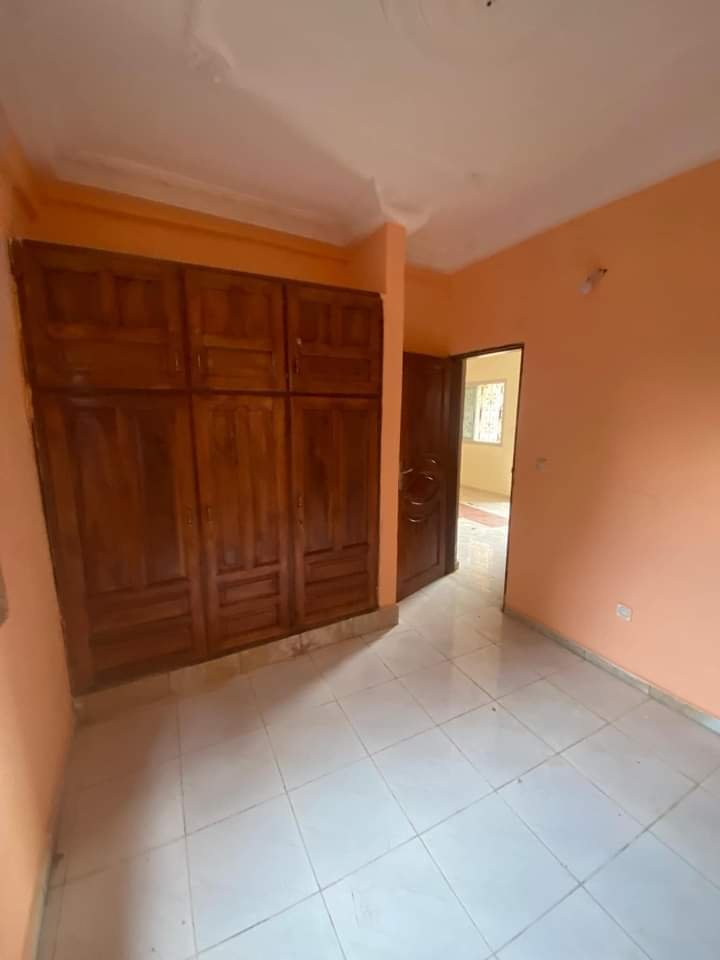 Appartement  à louer, Odza, Yaoundé 